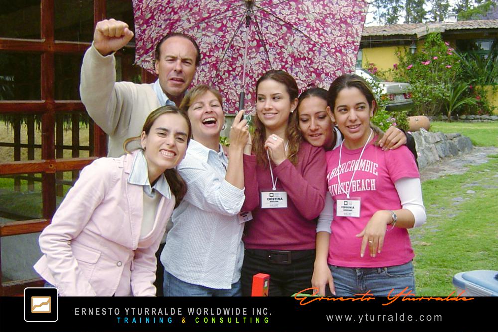 Taller vivencial Quito Ecuador | Desarrollo de equipos mediante el Aprendizaje Experiencial