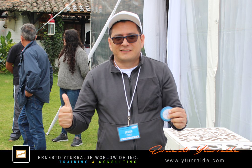 Ejercicio outdoor de Team Building en Quito Ecuador | Integración y trabajo en equipo en entornos naturales